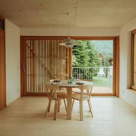 Haus Aerli Homestay Ehrwald