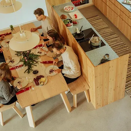 Haus Aerli Privatunterkunft