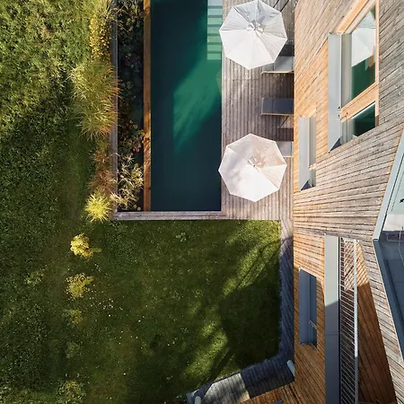 Проживание в семье Haus Aerli *