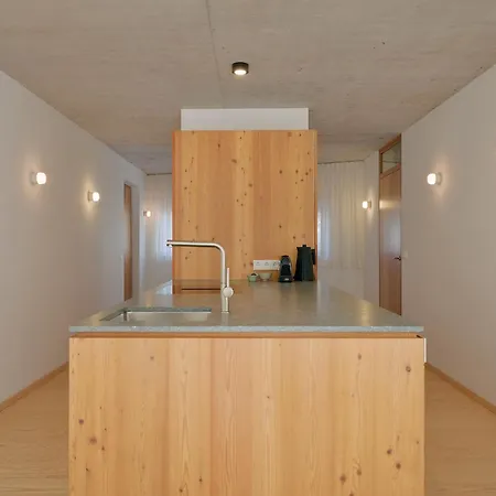 Проживание в семье Haus Aerli