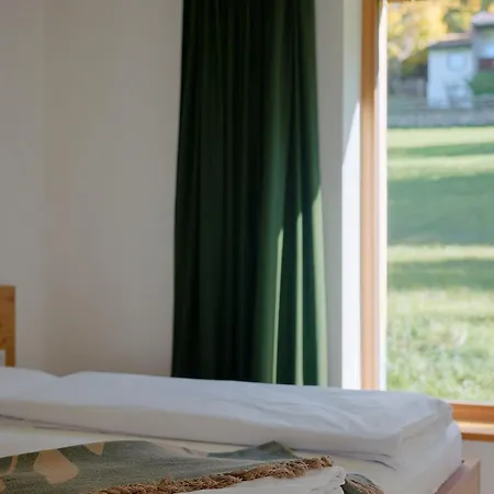 ホームステイ Haus Aerli エールヴァルト